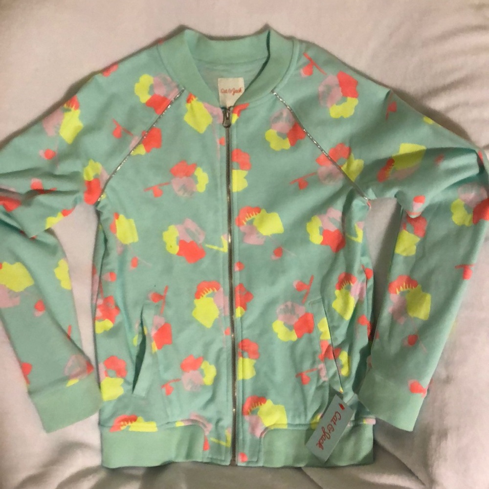 Cute light green sweatshirt brand new